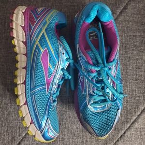 Brooks Adrenaline GTS 15 Women running shoes - 9